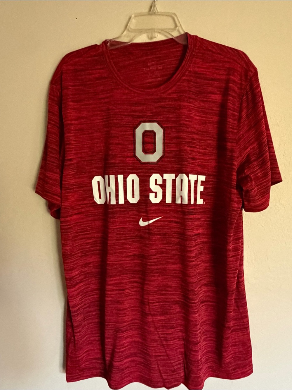 Ohio State Buckeyes Nike Dri-FIT Athletic T-Shirt Sz CL Unisex Red Black.